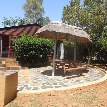 Nullarbor Cottages 马加利斯堡 外观 照片